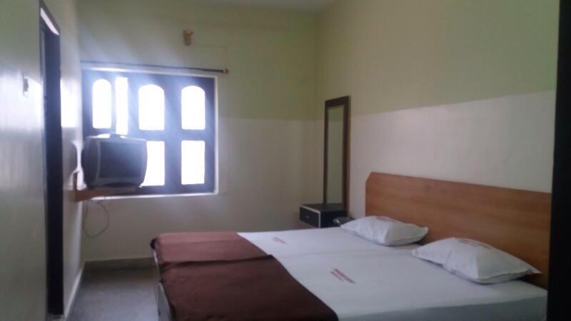Tripura Sundari Residency Hotel Madanapalle Exterior foto